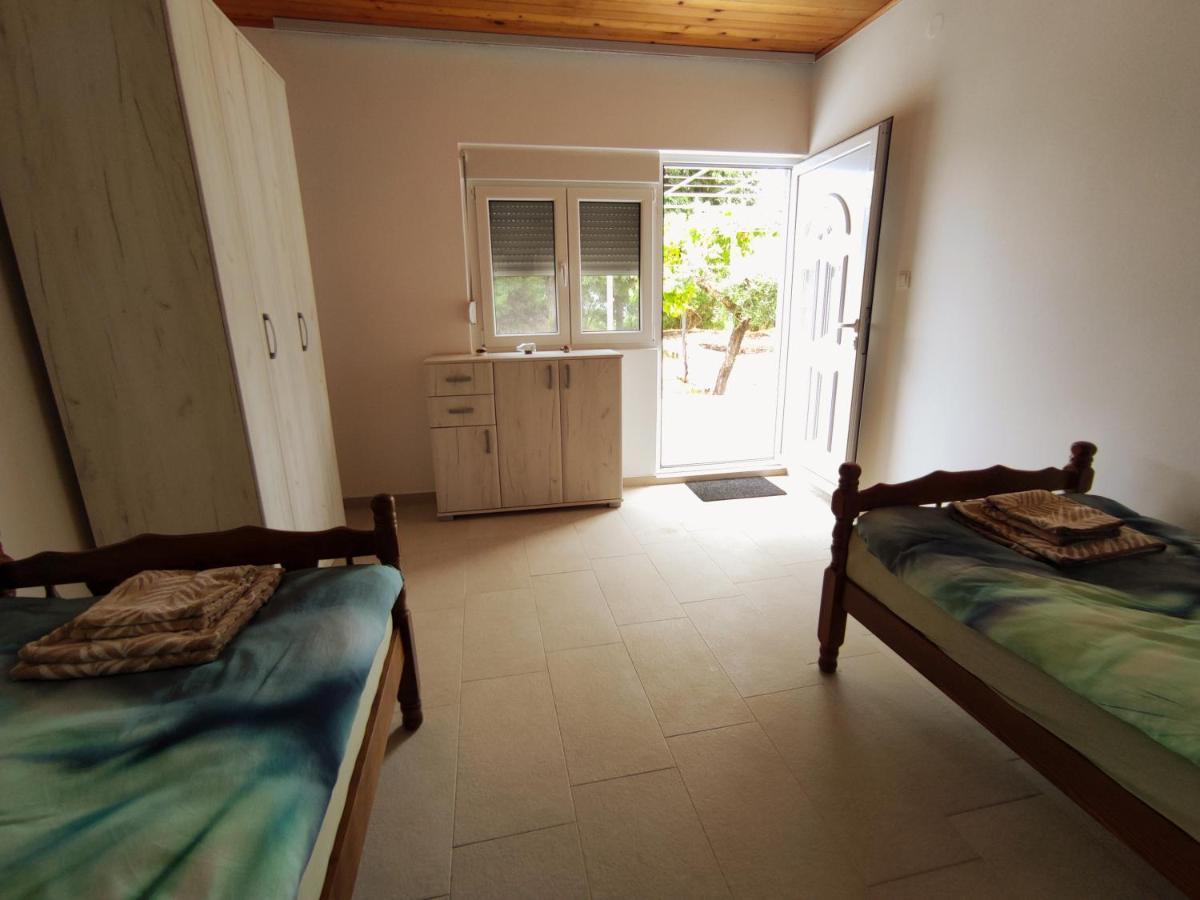 Celtis Shade House Villa Вирпазар Екстериор снимка