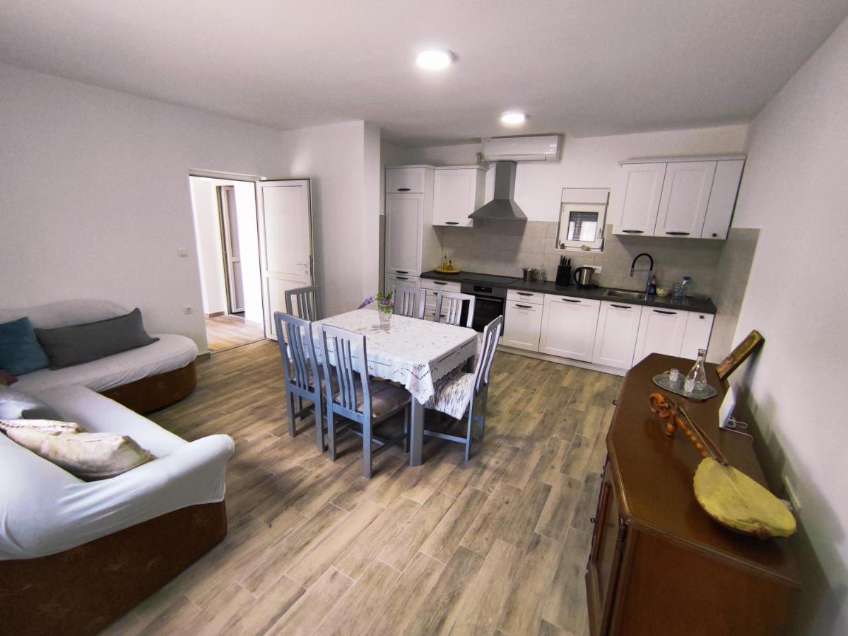 Celtis Shade House Villa Вирпазар Екстериор снимка