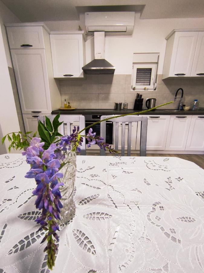 Celtis Shade House Villa Вирпазар Екстериор снимка