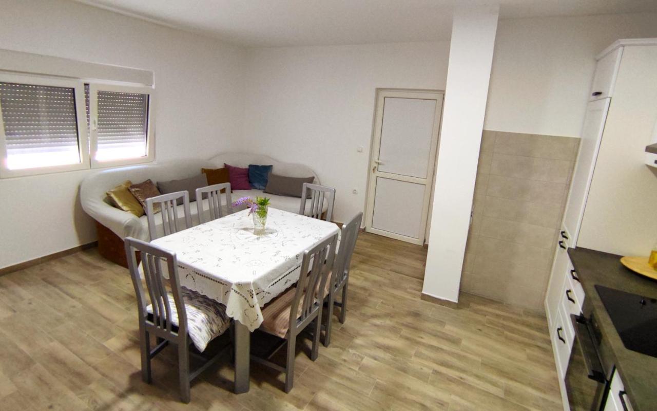 Celtis Shade House Villa Вирпазар Екстериор снимка